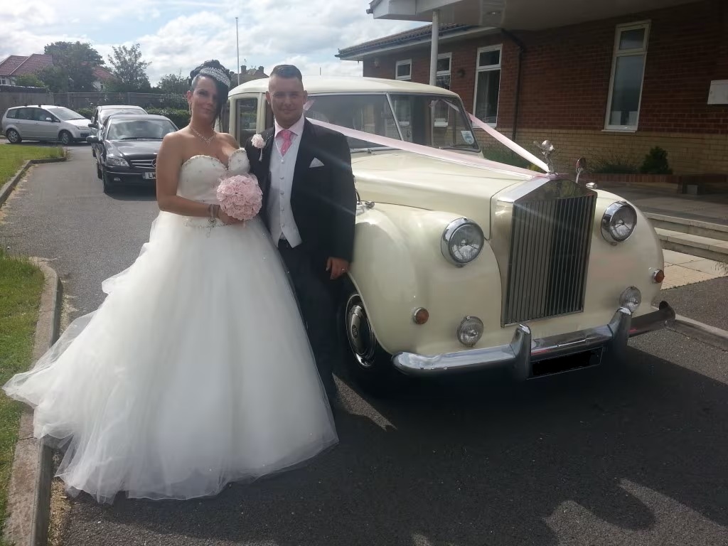 Chauffeured Rolls Royce 7 Seater