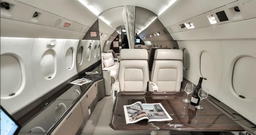 Falcon 900 B exclusive interior