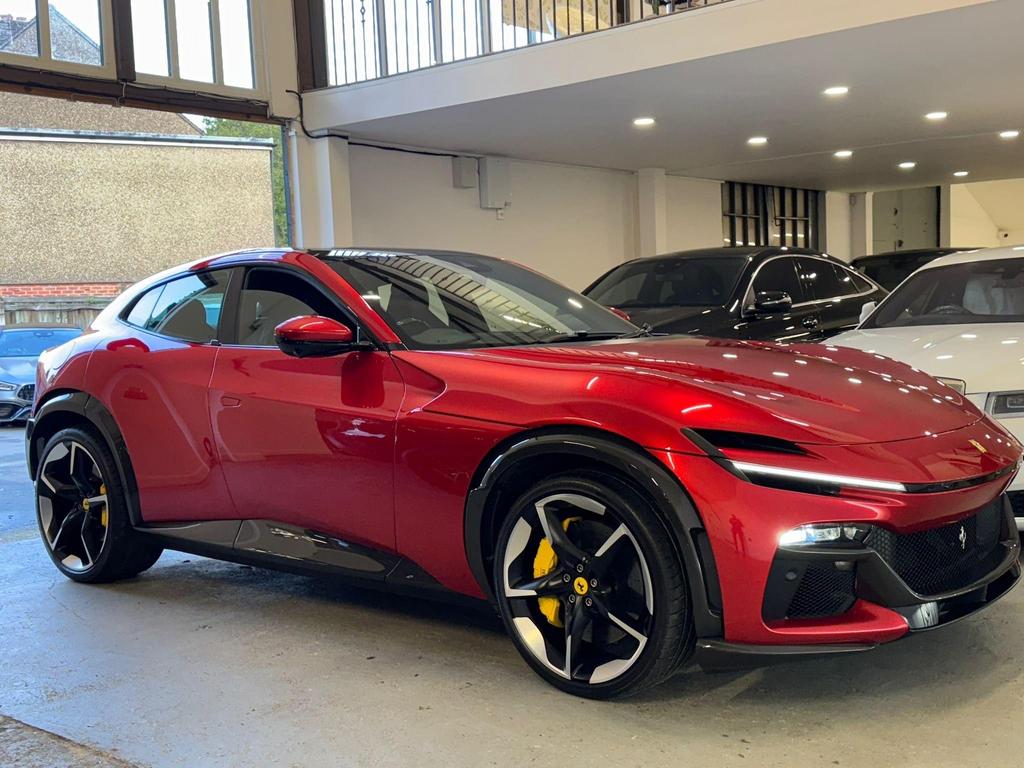 Ferrari Purosangue car to hire