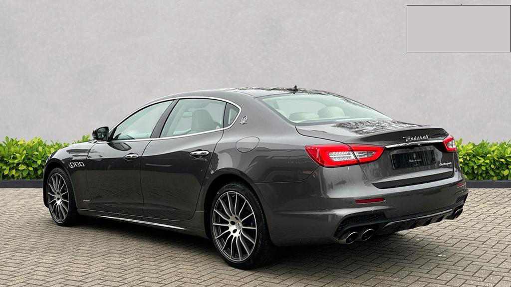 Maserati Quattroporte Car Hire