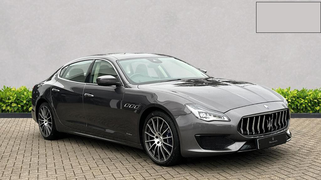 Maserati Quattroporte Chauffeured Cars
