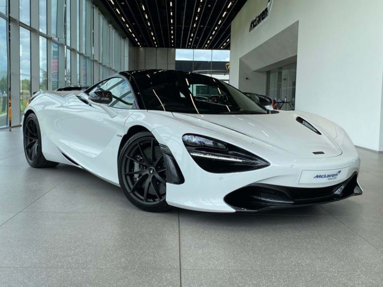 Mclaren 720S Car Hires