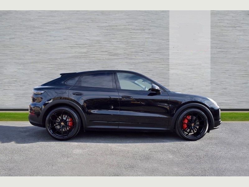 Porsche Cayenne Sports Car for Hire