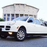 Prom Porsche Cayenne Limos