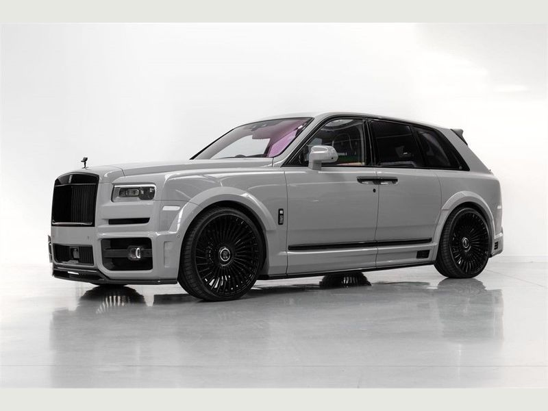 Rolls Royce Cullinan Chauffeur Car