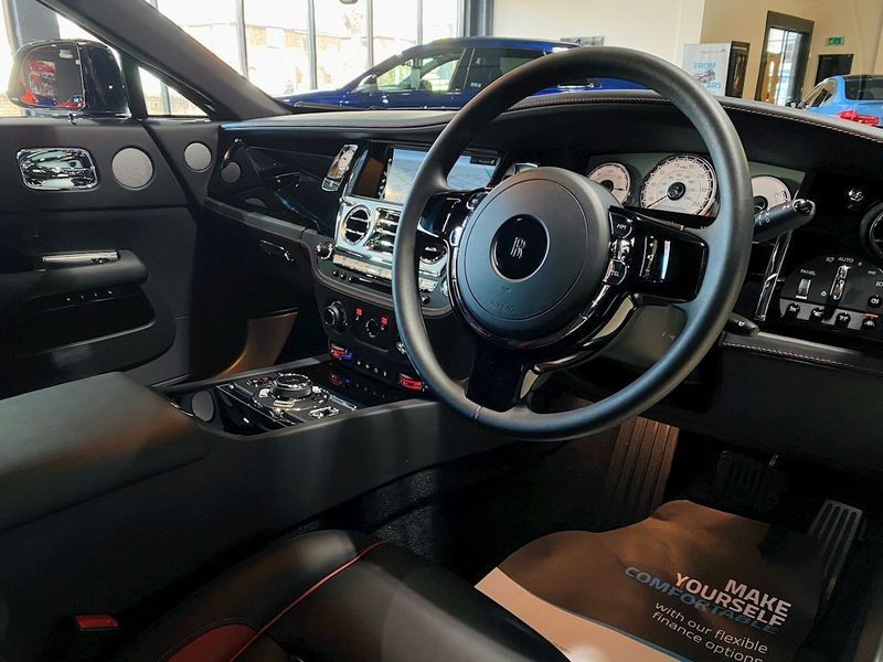 Rolls Royce Dawn Car Renting