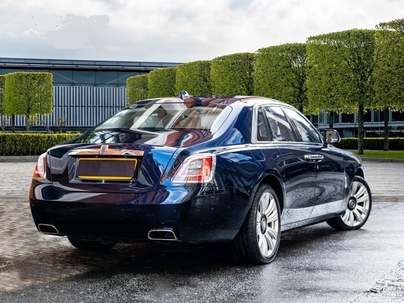 Rolls Royce Ghost Car Renting