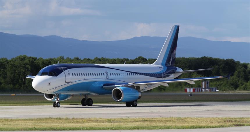 acj 320 exterior