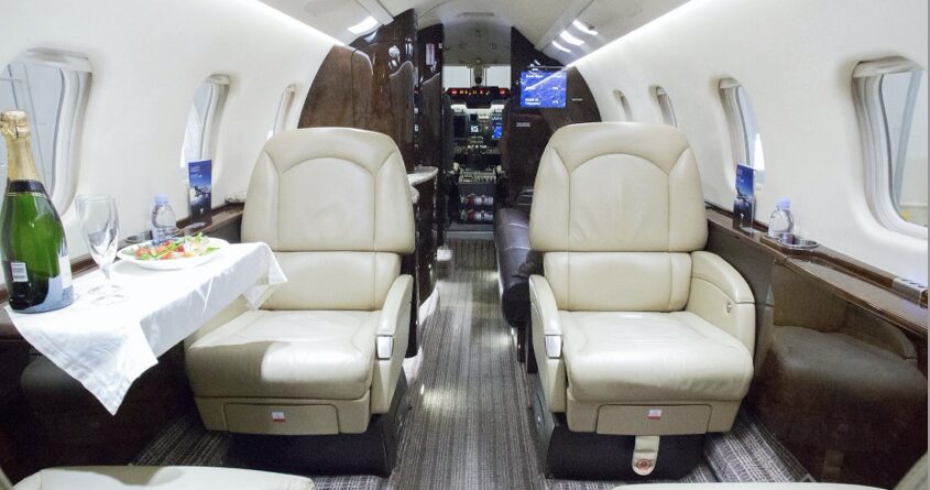 learjet 60 xr Interior