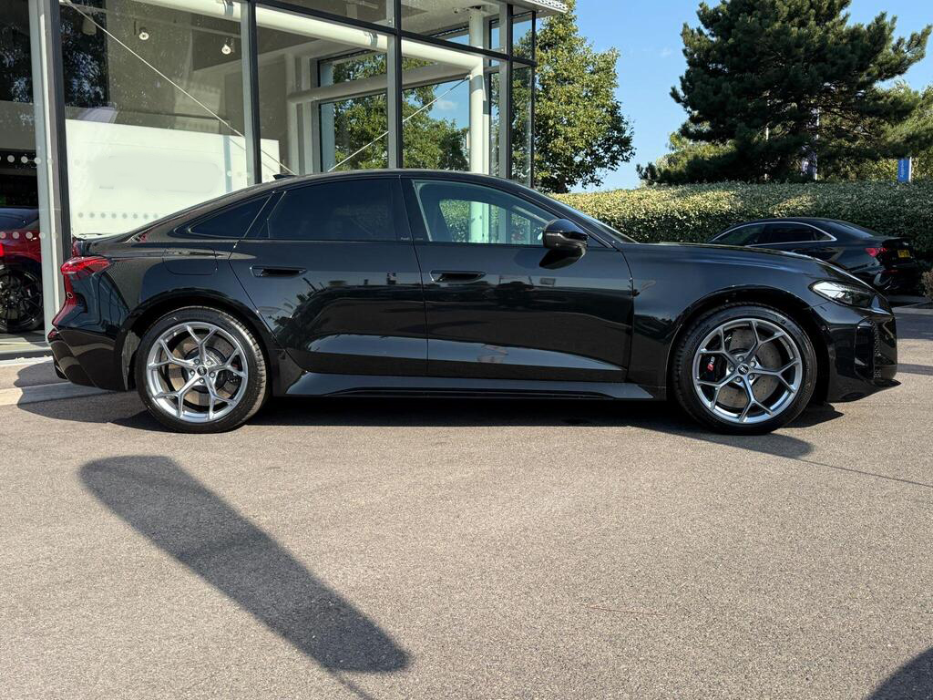 Black Audi RS5 Hatchback Car to Rent