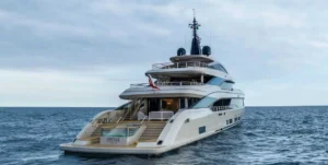 Luxury yacht charter and party boat rental UK